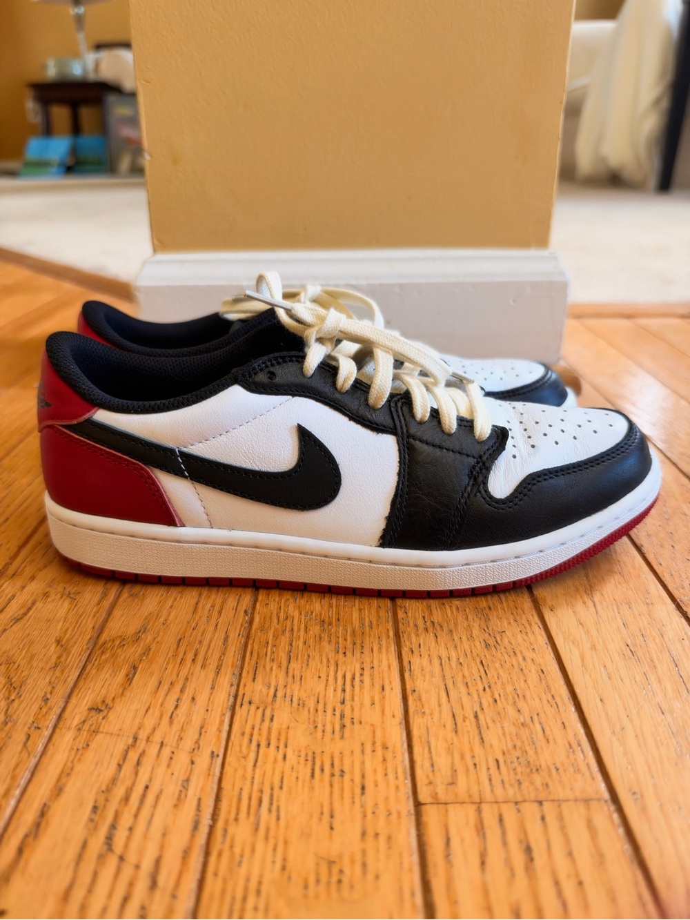 Jordan 1 Low Size 8.5